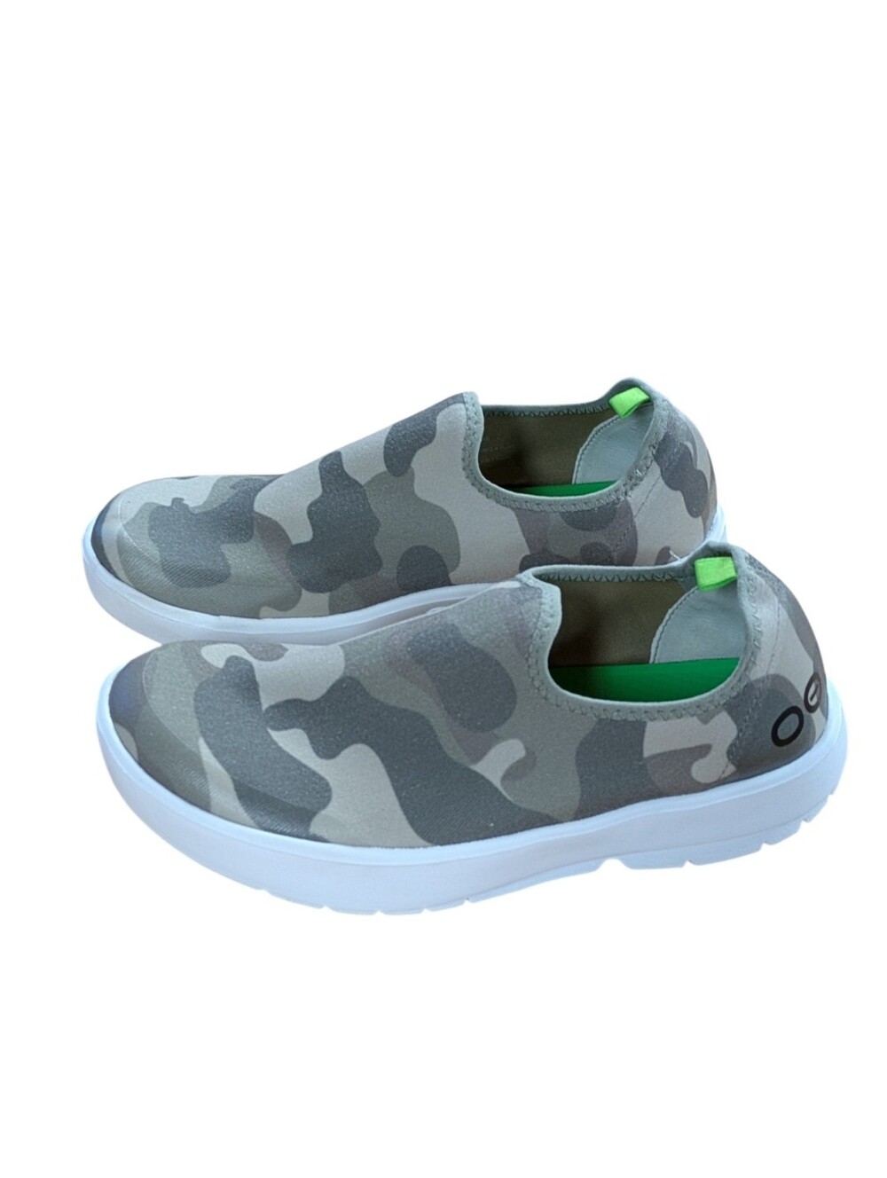 OOFOS OOmg EeZee Low Shoe Green Camo Womens Size 9 - Picture 11 of 11